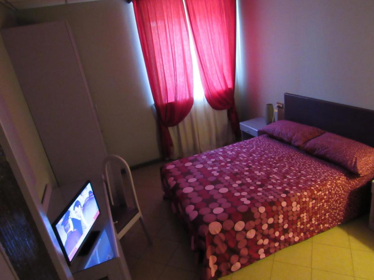 B&B The Sun Swimming & Pool Torino Esterno foto