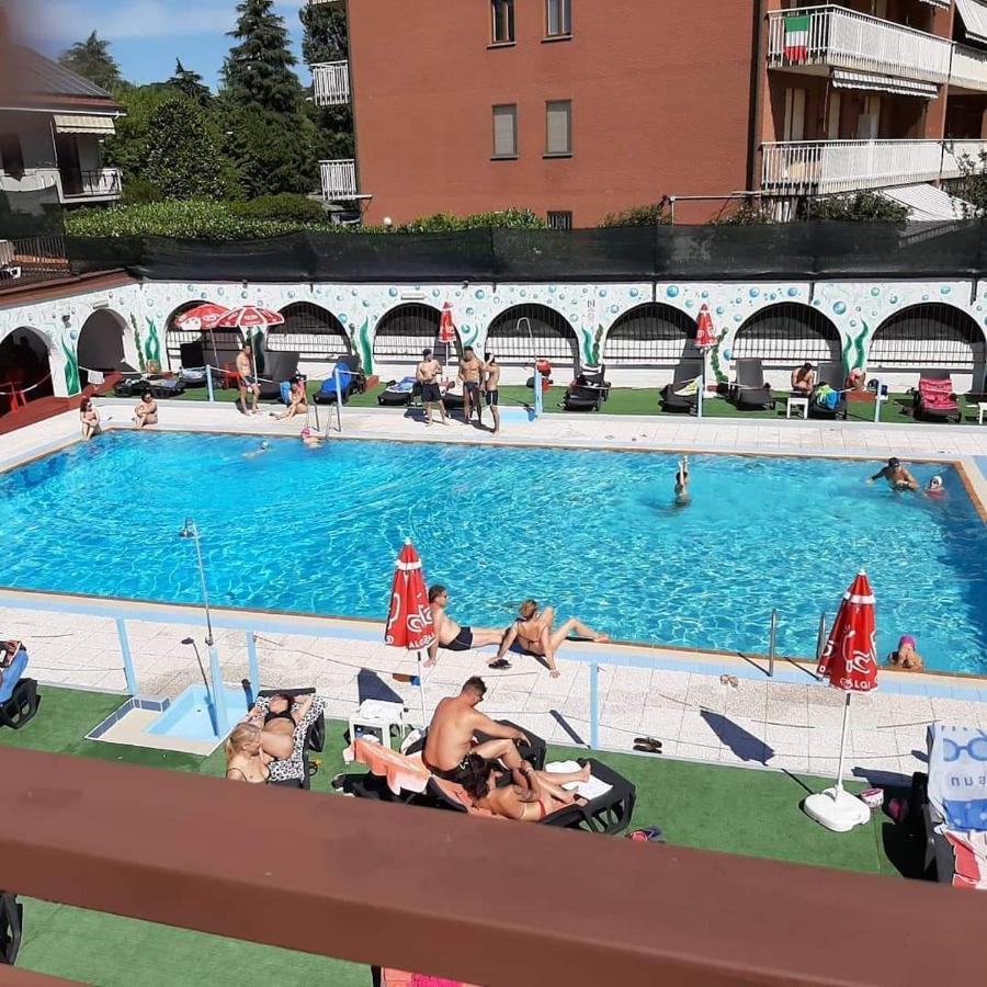 B&B The Sun Swimming & Pool Torino Esterno foto